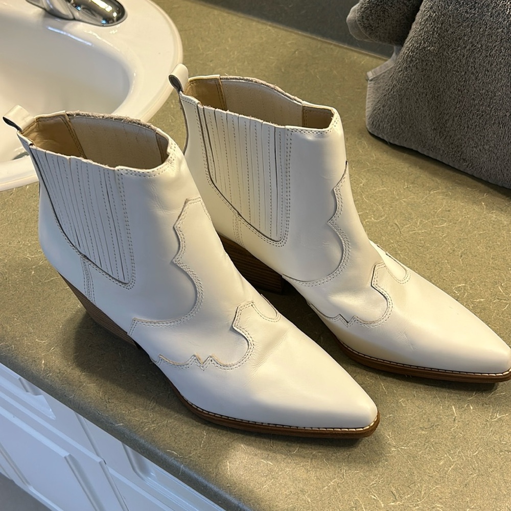 Sam Edelman White Leather Western Ankle Boots